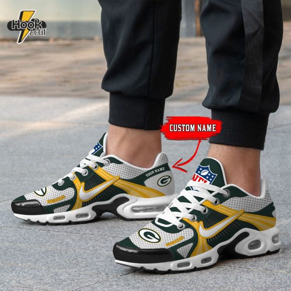 Green-Bay-Packers-Nike-TN-Sneakers-Mens-NFL-Supporter-Shoes-2.jpg