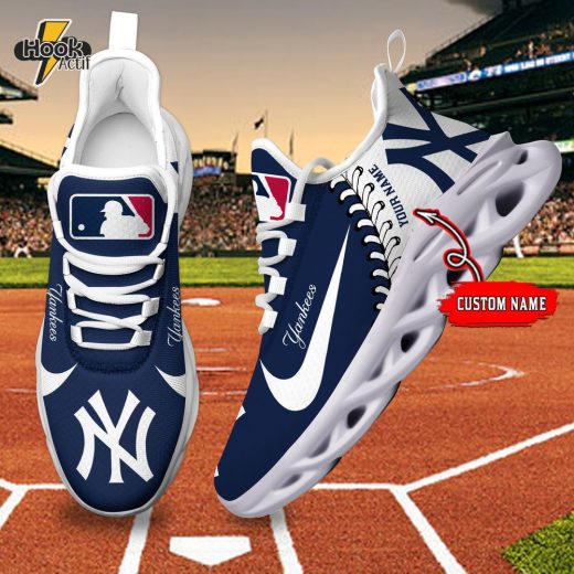 MLB New York Yankees Max Soul Shoes