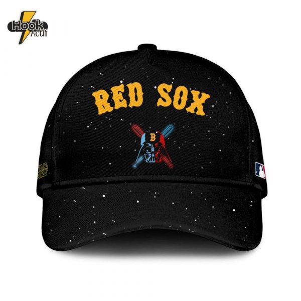 HookActif2FBoston-Red-Sox-MLB-x-StarWars-Combo-Baseball-Jersey-Cap-Editions-Limited-2025-2.jpg