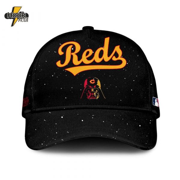 HookActif2FCincinnati-Reds-x-Stars-Wars-Night-Combo-Hoodie-Jogger-Cap-Editions-Limited-2.jpg