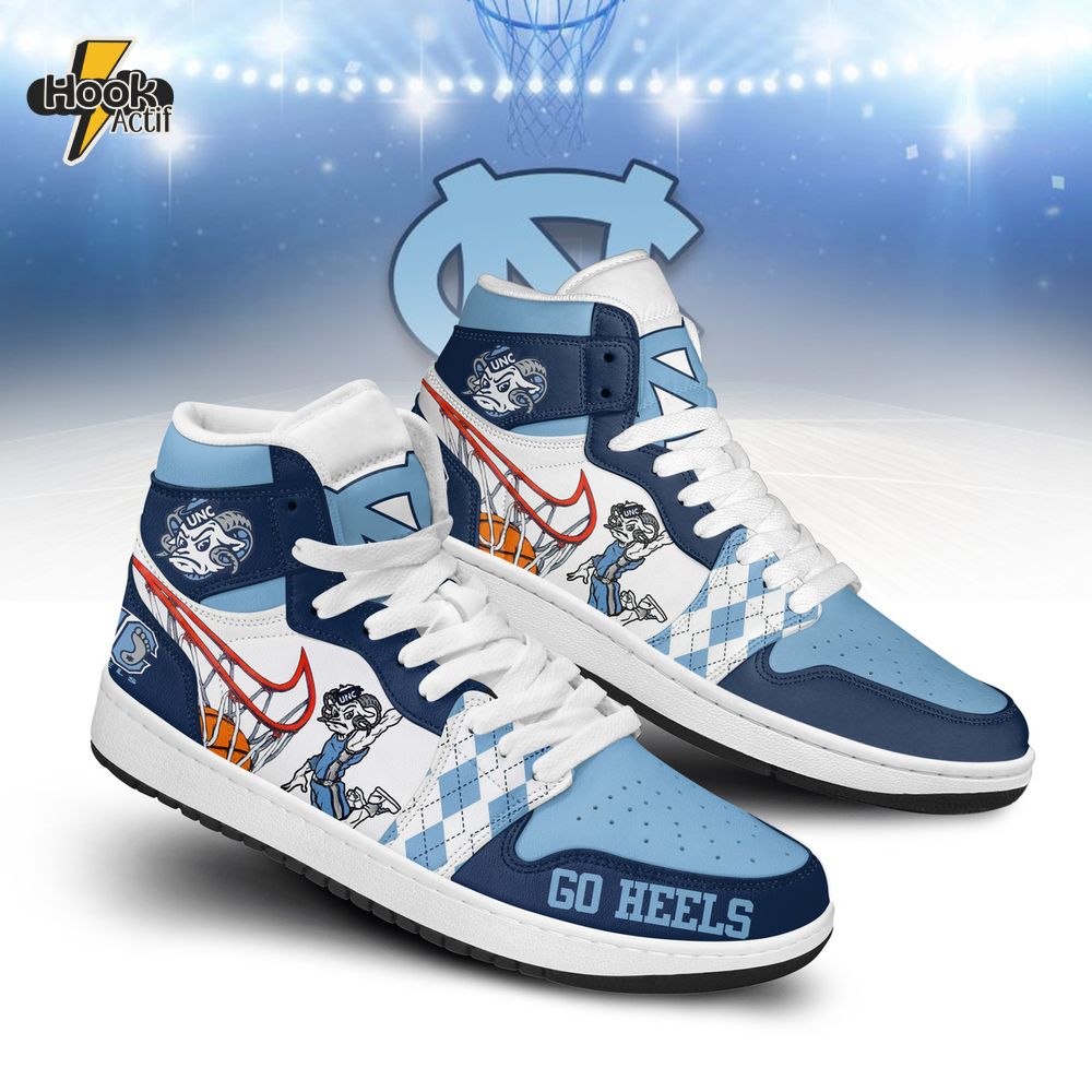 North Carolina Tar Heels Basketball Team Air Jordan 1 Sneaker North Carolina Tar Heels Basketball Team Air Jordan 1 Sneaker