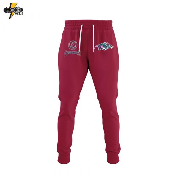 Arkansas-Razorbacks-x-Grateful-Dead-60th-Anniversary-Hoodie-Set-2025-2.jpg