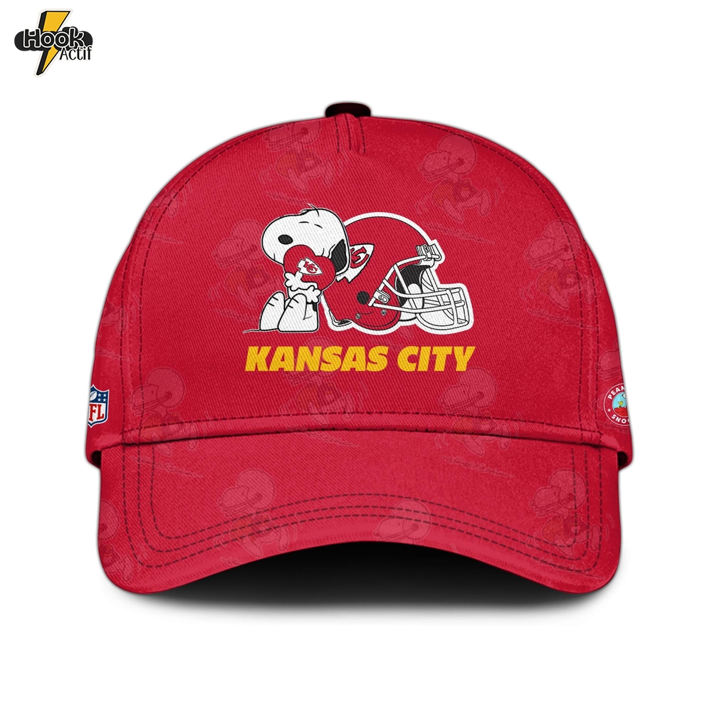 KC Chiefs x Snoopy Hoodie Limited Edition + Selling Out Fast KC Chiefs x Snoopy Hoodie Limited Edition + Selling Out Fast
