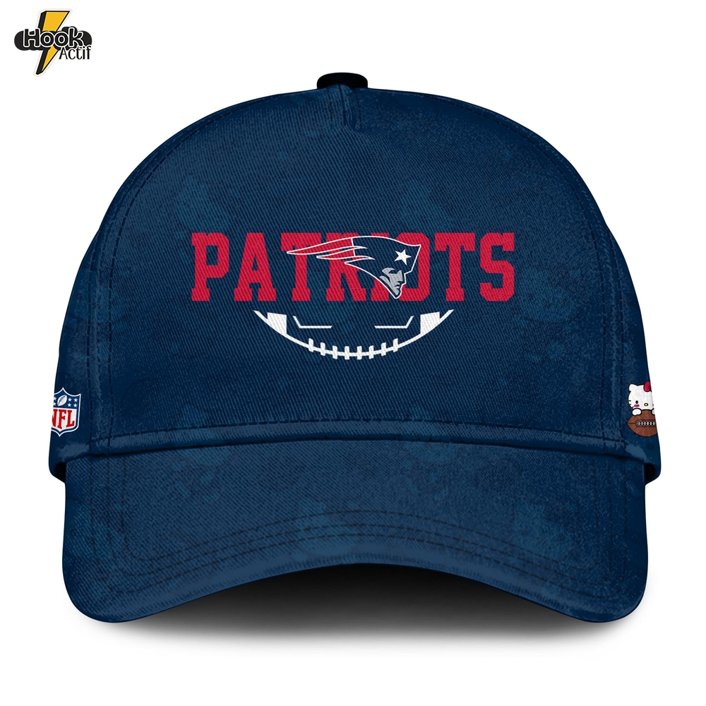 NE Patriots x Snoopy Hoodie Limited Edition + Selling Out Fast NE Patriots x Snoopy Hoodie Limited Edition + Selling Out Fast